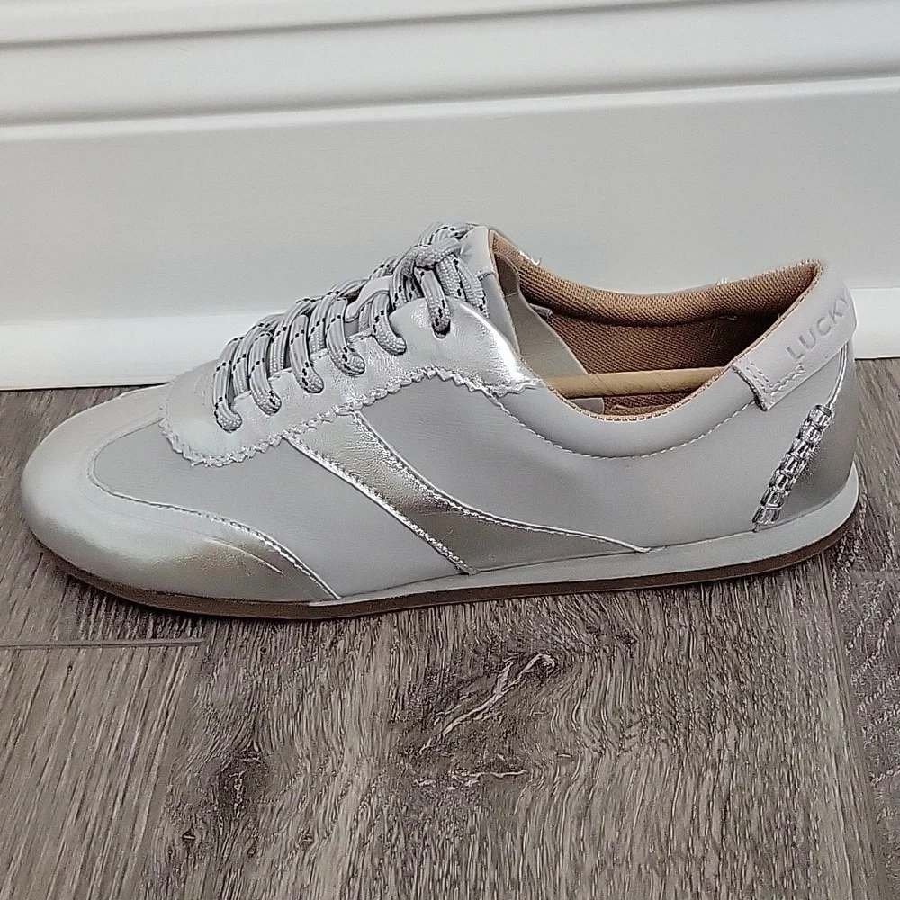 Lucky Brand Kalifo Sneakers Silver In Size 7.5M NIB